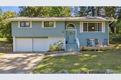 18427 Homeview Drive, Edmonds, WA 98026 - Photo 2
