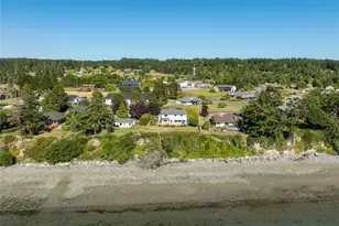 405 Lopez Rd, Lopez Island, WA 98261 - Photo 2
