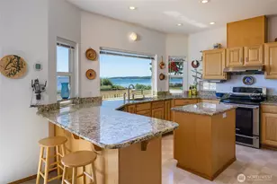 405 Lopez Rd, Lopez Island, WA 98261 - Photo 8