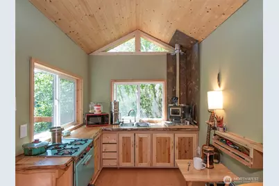663 Glass Road, Port Angeles, WA 98362 - Photo 4