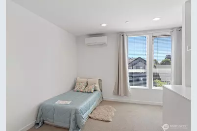 604 NW 77th Street #D, Seattle, WA 98117 - Photo 22