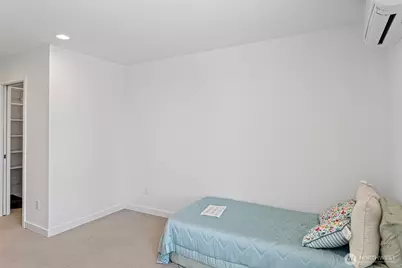 604 NW 77th Street #D, Seattle, WA 98117 - Photo 24