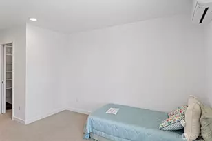 604 NW 77th St, Seattle, WA 98117 - Photo 24