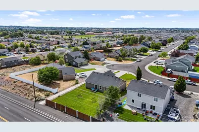 1402 W Tennessee Drive, Moses Lake, WA 98837 - Photo 30
