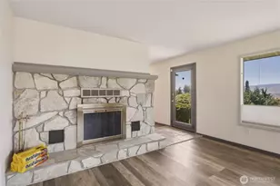 330 Sunnyslope Heights, Wenatchee, WA 98801 - Photo 6