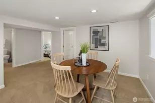 223 29th Ave E, Seattle, WA 98112 - Photo 16