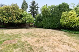 6050 43rd Ave NE, Seattle, WA 98115 - Photo 12