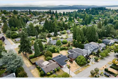 6050 43rd Avenue NE, Seattle, WA 98115 - Photo 38