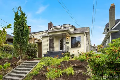 5215 Latona Avenue NE, Seattle, WA 98105 - Photo 2