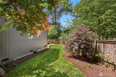 22422 15th Place W, Bothell, WA 98021 - Photo 24