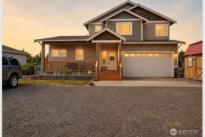 709 Wawona Avenue SW, Ocean Shores, WA 98569 - Photo 1