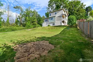 7663 S 132nd St, Seattle, WA 98178 - Photo 4