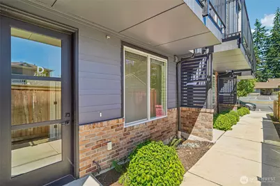 22906 56th Avenue W #D, Mountlake Terrace, WA 98043 - Photo 2