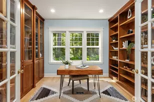 8363 NE Sumanee Pl, Bainbridge Island, WA 98110 - Photo 8