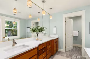 8363 NE Sumanee Pl, Bainbridge Island, WA 98110 - Photo 22