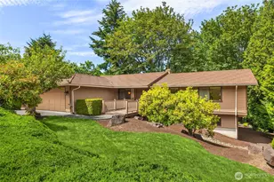 14724 SE 49th St, Bellevue, WA 98006 - Photo 1