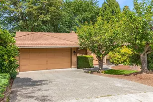 14724 SE 49th St, Bellevue, WA 98006 - Photo 6