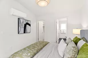 2815 W Bertona St, Seattle, WA 98199 - Photo 12