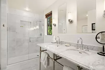 3825 132nd Avenue NE, Bellevue, WA 98005 - Photo 20