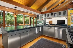 3825 132nd Ave NE, Bellevue, WA 98005 - Photo 10