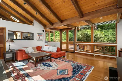 3825 132nd Avenue NE, Bellevue, WA 98005 - Photo 6