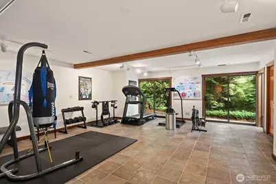 3825 132nd Avenue NE, Bellevue, WA 98005 - Photo 26