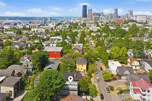 1917 E Alder St, Seattle, WA 98122 - Photo 2