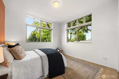 1917 E Alder Street, Seattle, WA 98122 - Photo 28