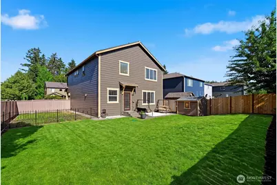 11021 180th Avenue Ct E, Bonney Lake, WA 98391 - Photo 22