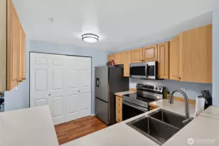 13306 SE 272nd Street Ct, Kent, WA 98042 - Photo 22