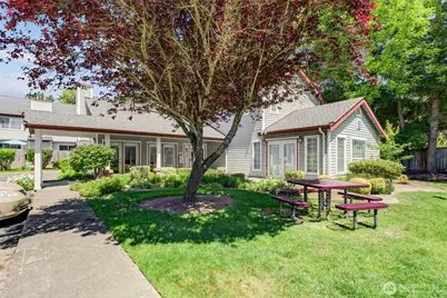 13306 SE 272nd Street Ct #F202, Kent, WA 98042 - Photo 10
