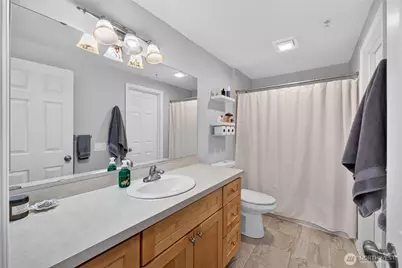13306 SE 272nd Street Ct #F202, Kent, WA 98042 - Photo 18