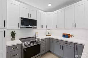 14608 Corliss Ave N, Shoreline, WA 98133 - Photo 14