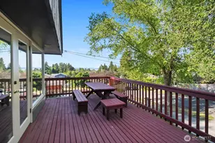 4631 48th Ave S, Seattle, WA 98118 - Photo 2