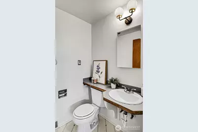 4631 48th Avenue S, Seattle, WA 98118 - Photo 20
