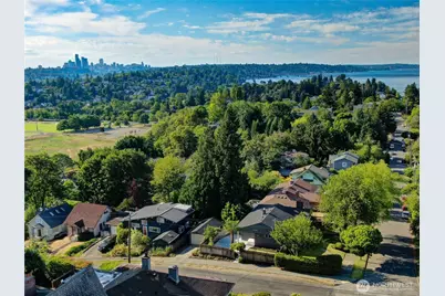 4631 48th Avenue S, Seattle, WA 98118 - Photo 6