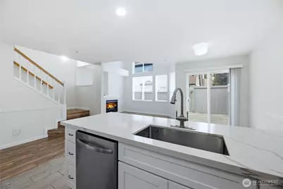 23907 67th Place S #C102, Kent, WA 98032 - Photo 6