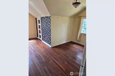 5913 57th Avenue W, University Place, WA 98408 - Photo 12
