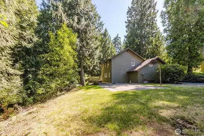 7215 NE Dolphin Drive, Bainbridge Island, WA 98110 - Photo 30