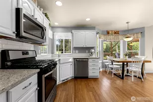 7210 NW 2nd Ave, Vancouver, WA 98665 - Photo 2