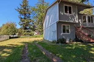 12905 Ridge Cir E, Sumner, WA 98391 - Photo 2