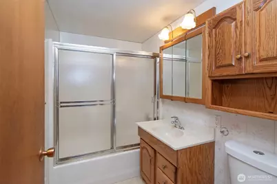 1027 W 9th Street, Port Angeles, WA 98363 - Photo 14