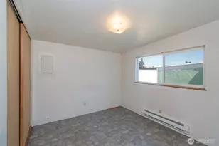 1027 W 9th St, Port Angeles, WA 98363 - Photo 10
