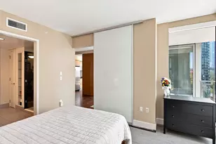 820 Blanchard St, Seattle, WA 98121 - Photo 24
