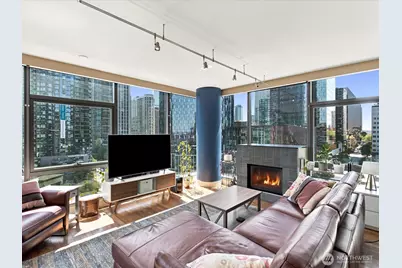820 Blanchard Street #1007, Seattle, WA 98121 - Photo 2