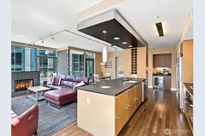 820 Blanchard Street #1007, Seattle, WA 98121 - Photo 8