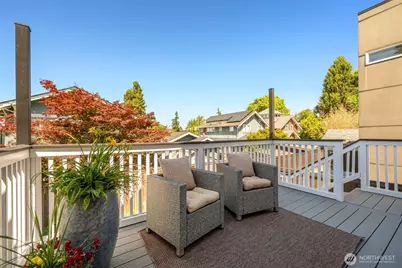 6525 3rd Avenue NW, Seattle, WA 98117 - Photo 36