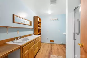 3960 Hoff Rd, Bellingham, WA 98225 - Photo 10