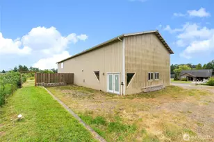 3960 Hoff Rd, Bellingham, WA 98225 - Photo 4