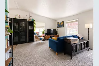 700 N Reed #36, Sedro Woolley, WA 98284 - Photo 2